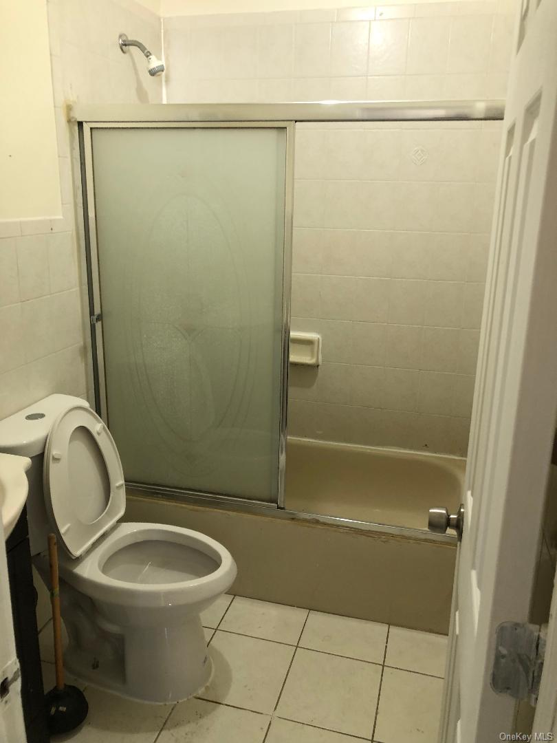 #9 photo, 5737 Arverne Boulevard, Arverne , NY 11692