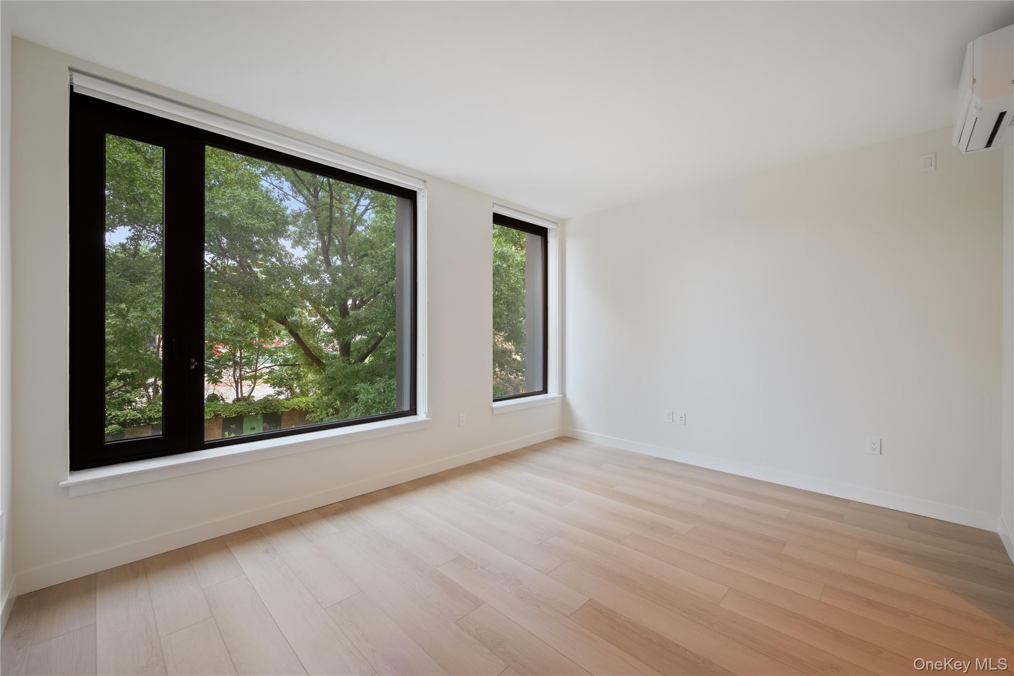 #3 photo, 15310 Unit #804 88th Avenue, Jamaica , NY 11432