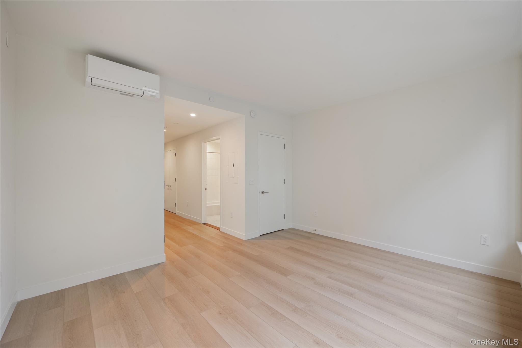 #5 photo, 15310 Unit #804 88th Avenue, Jamaica , NY 11432