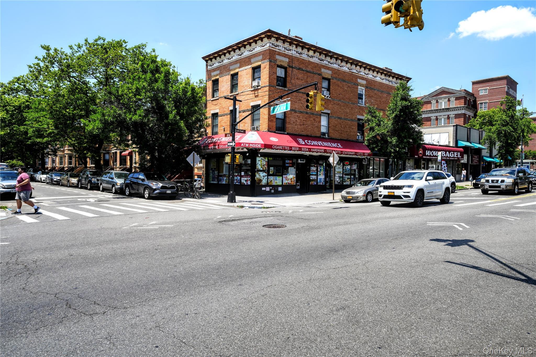 #14 photo, 6874 Fresh Pond Road, クイーンズ区 Ridgewood , NY 11385