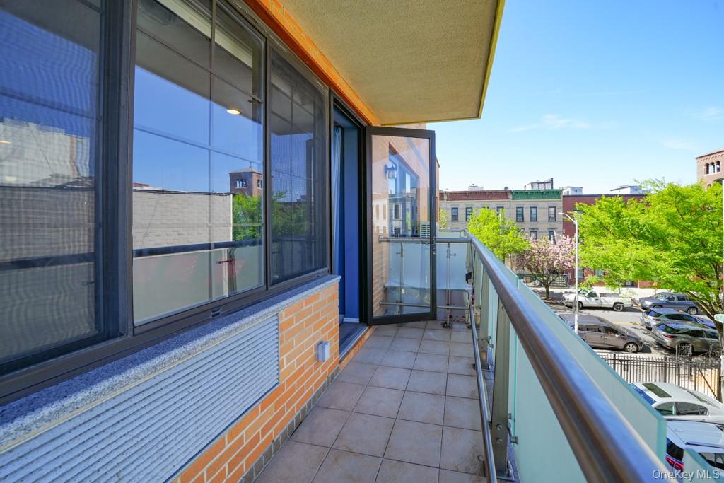 #12 photo, 311 Saint Nicholas Avenue, クイーンズ区 Ridgewood , NY 11385