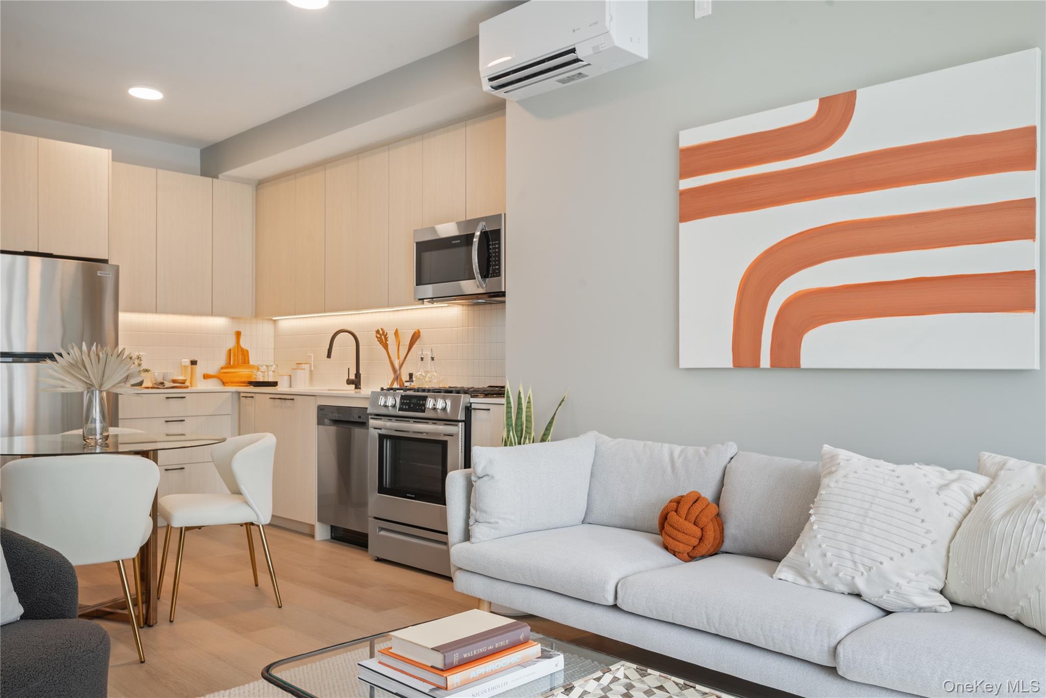 #6 photo, 15310 Unit 915 88th Avenue, Jamaica , NY 11432