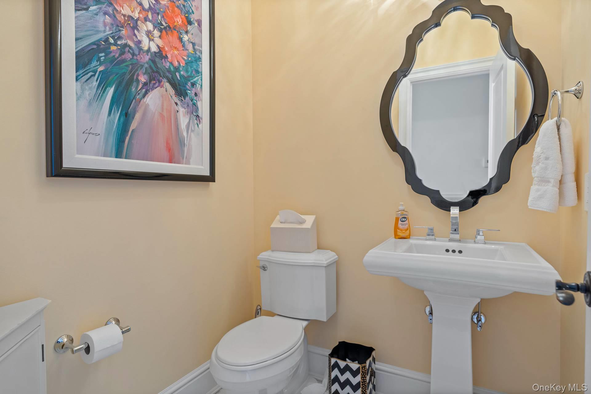 #16 photo, 4 Spring Lane, サフォーク郡 Southampton , NY 11968