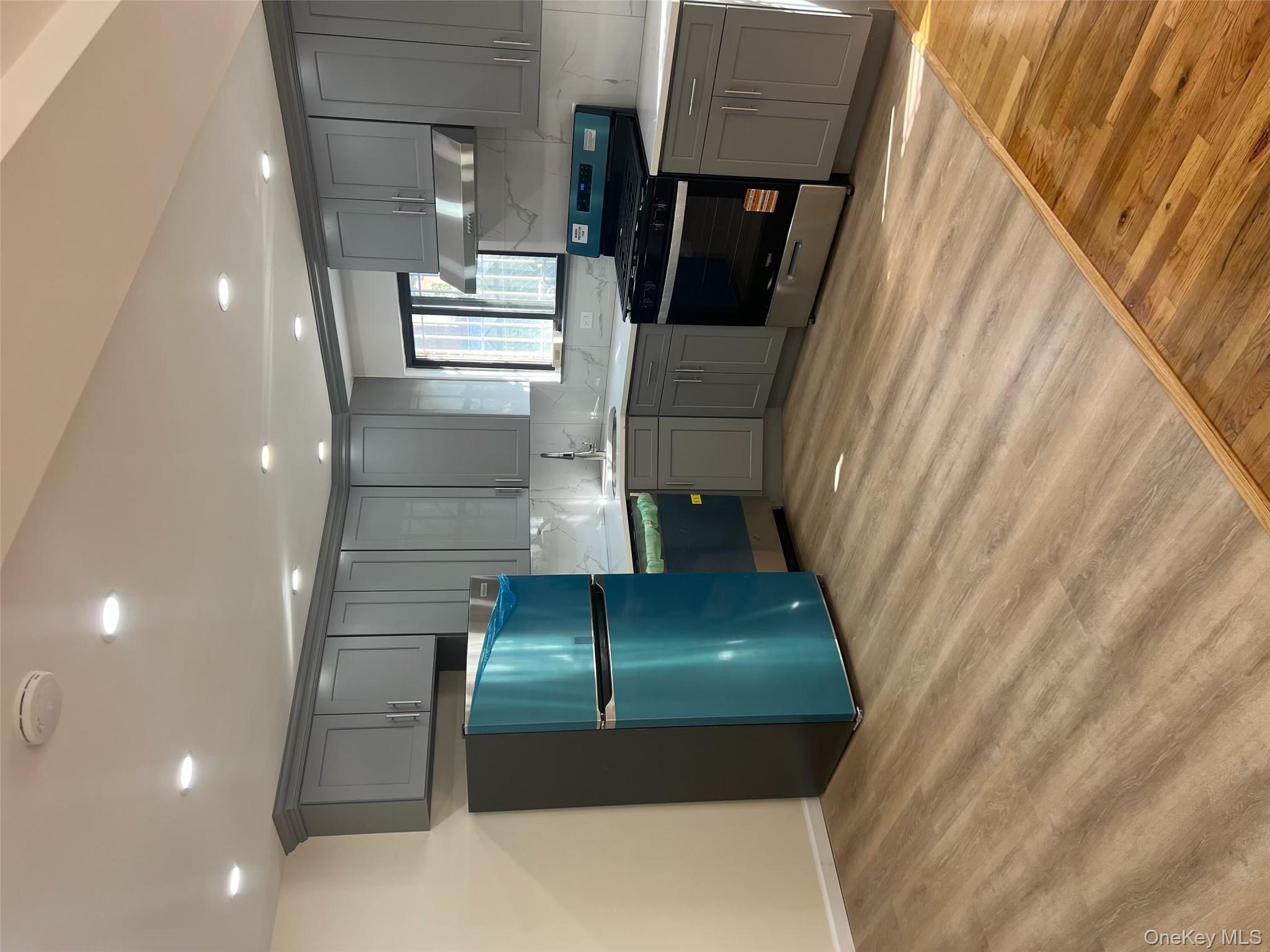 #8 photo, 211-37 46th Avenue, Bayside , NY 11361