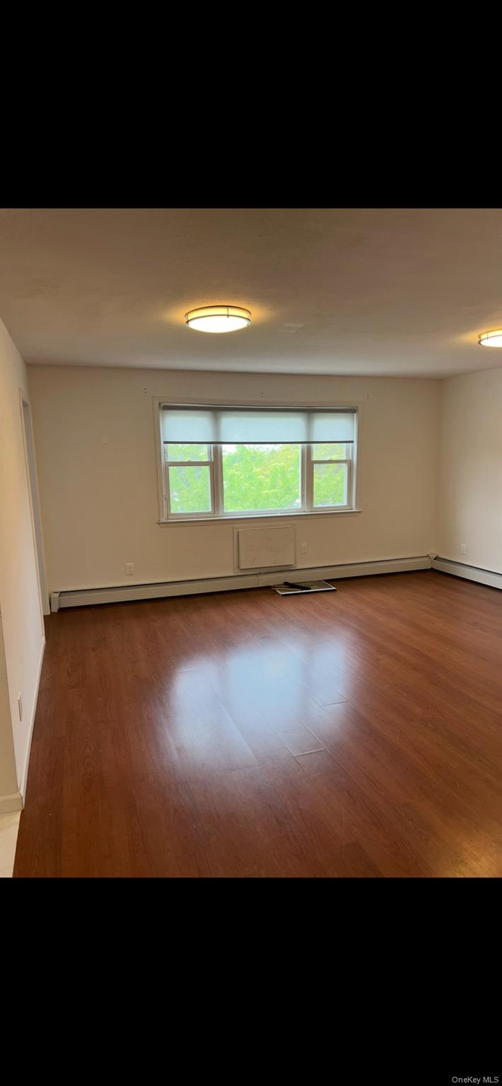 #5 photo, 43-05 201st Street, Bayside , NY 11361