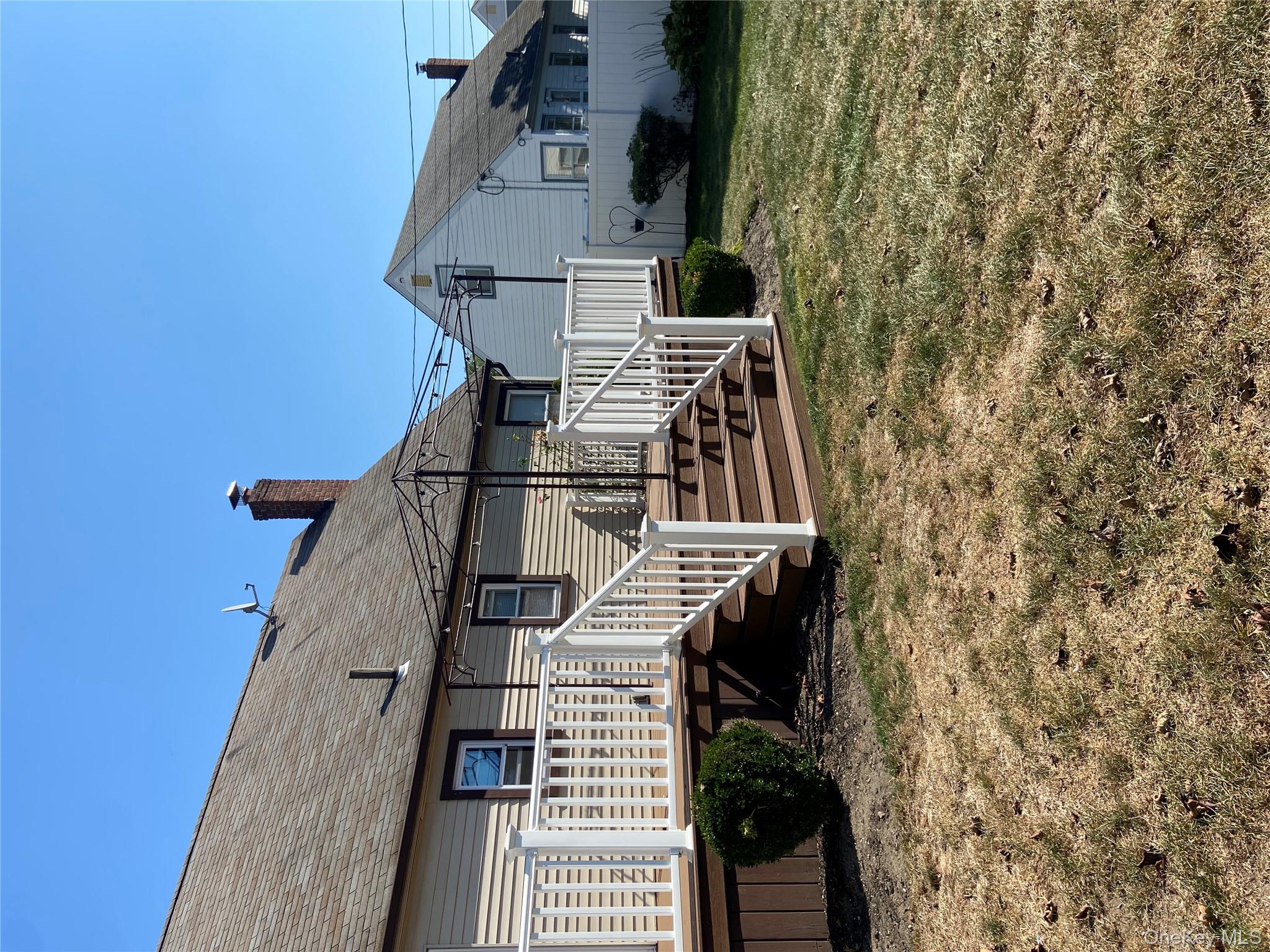 #2 photo, 18 Hitchcock Lane, Farmingdale , NY 11735