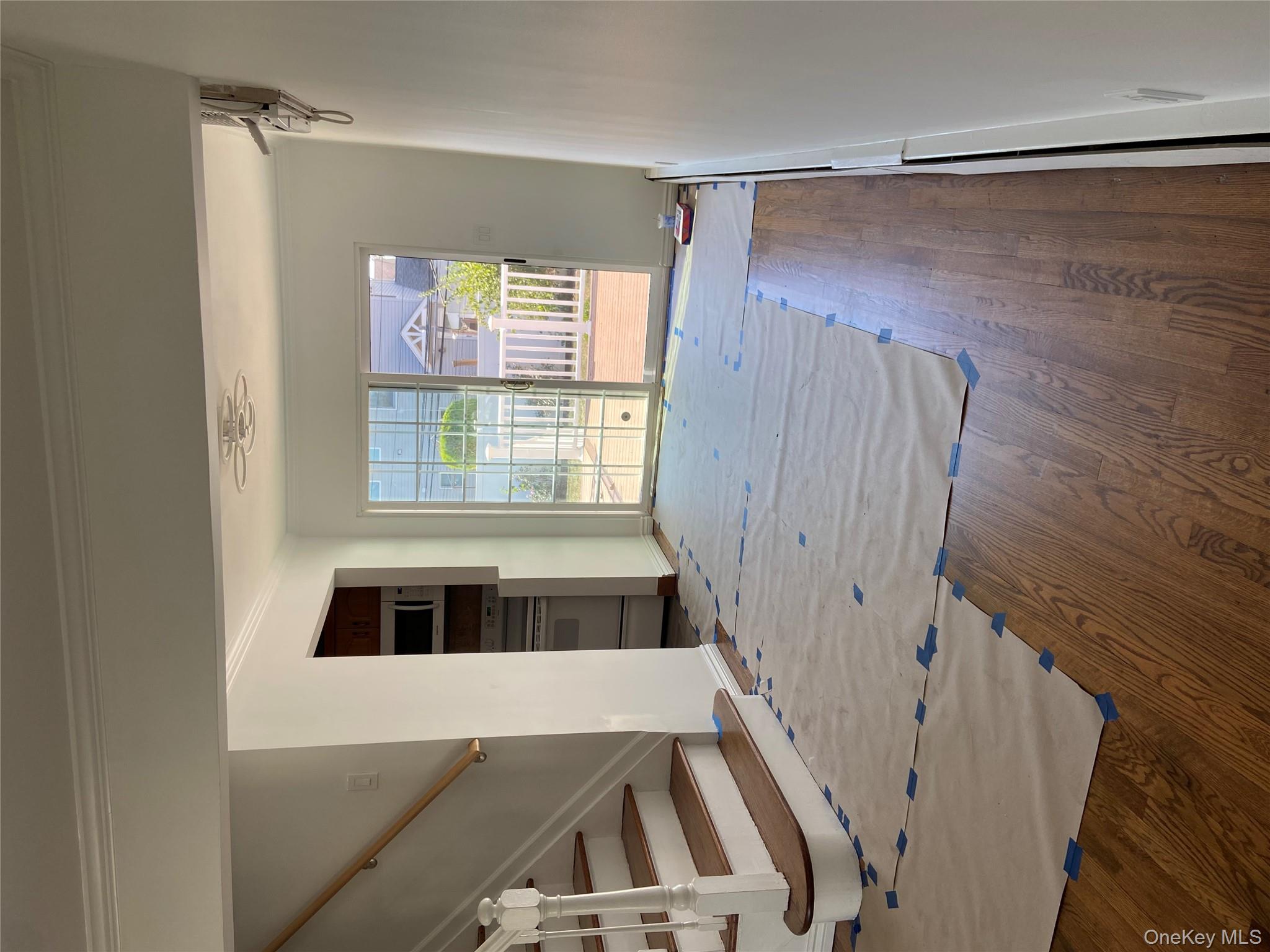 #4 photo, 18 Hitchcock Lane, Farmingdale , NY 11735