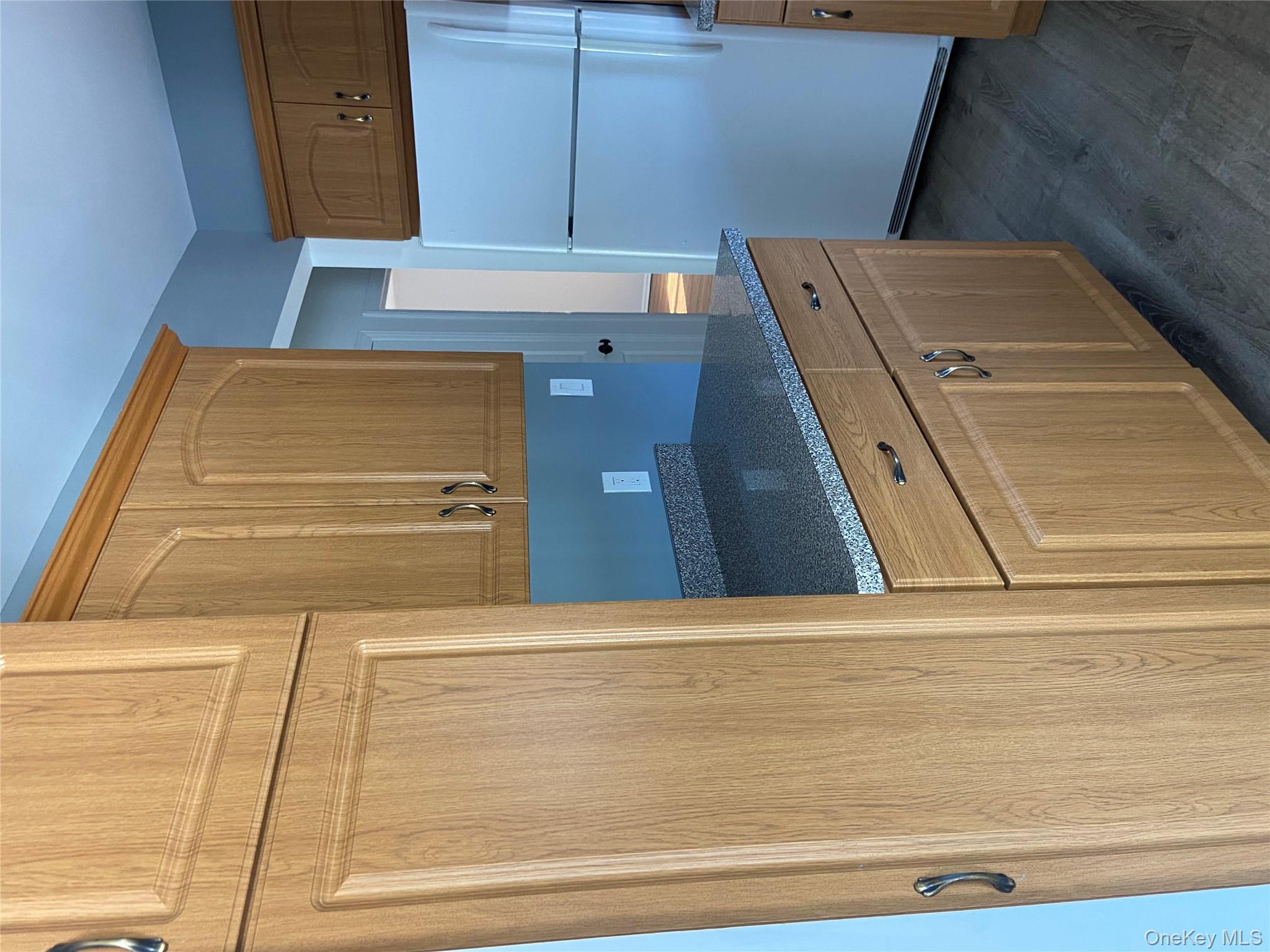 #7 photo, 18 Hitchcock Lane, Farmingdale , NY 11735