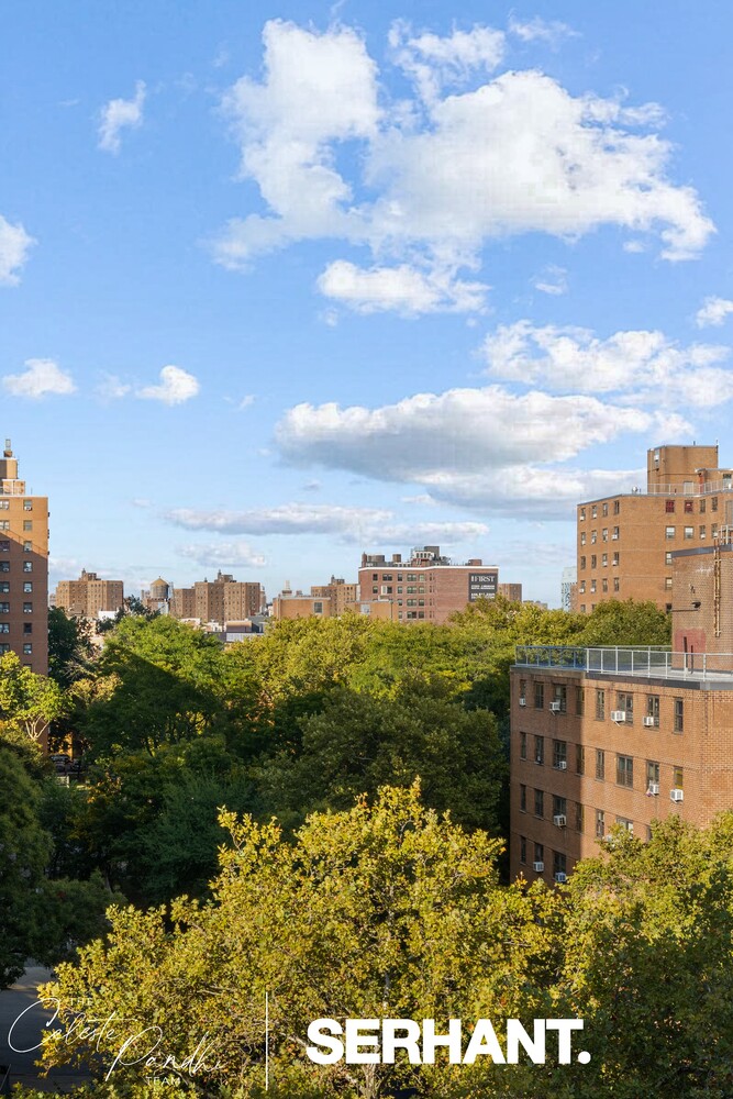 #5 photo, 324 E 112TH Street, マンハッタン East Harlem , NY 10029