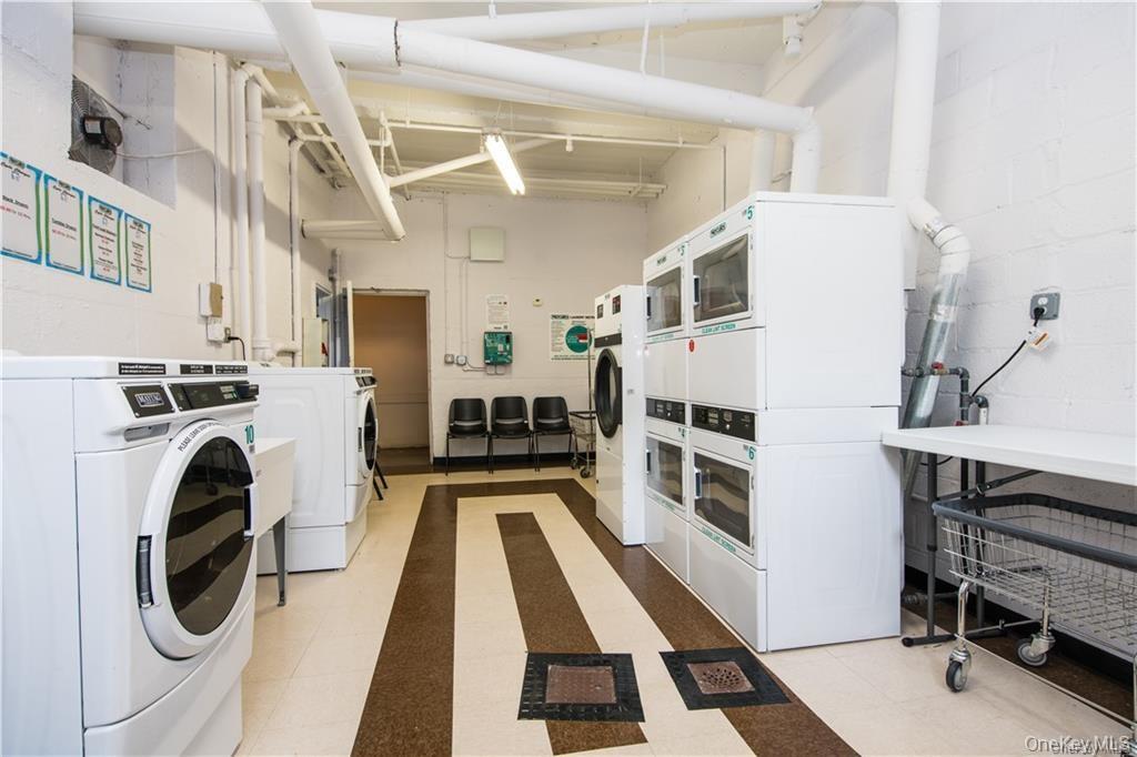 #10 photo, 1133 Midland Avenue, Bronxville , NY 10708