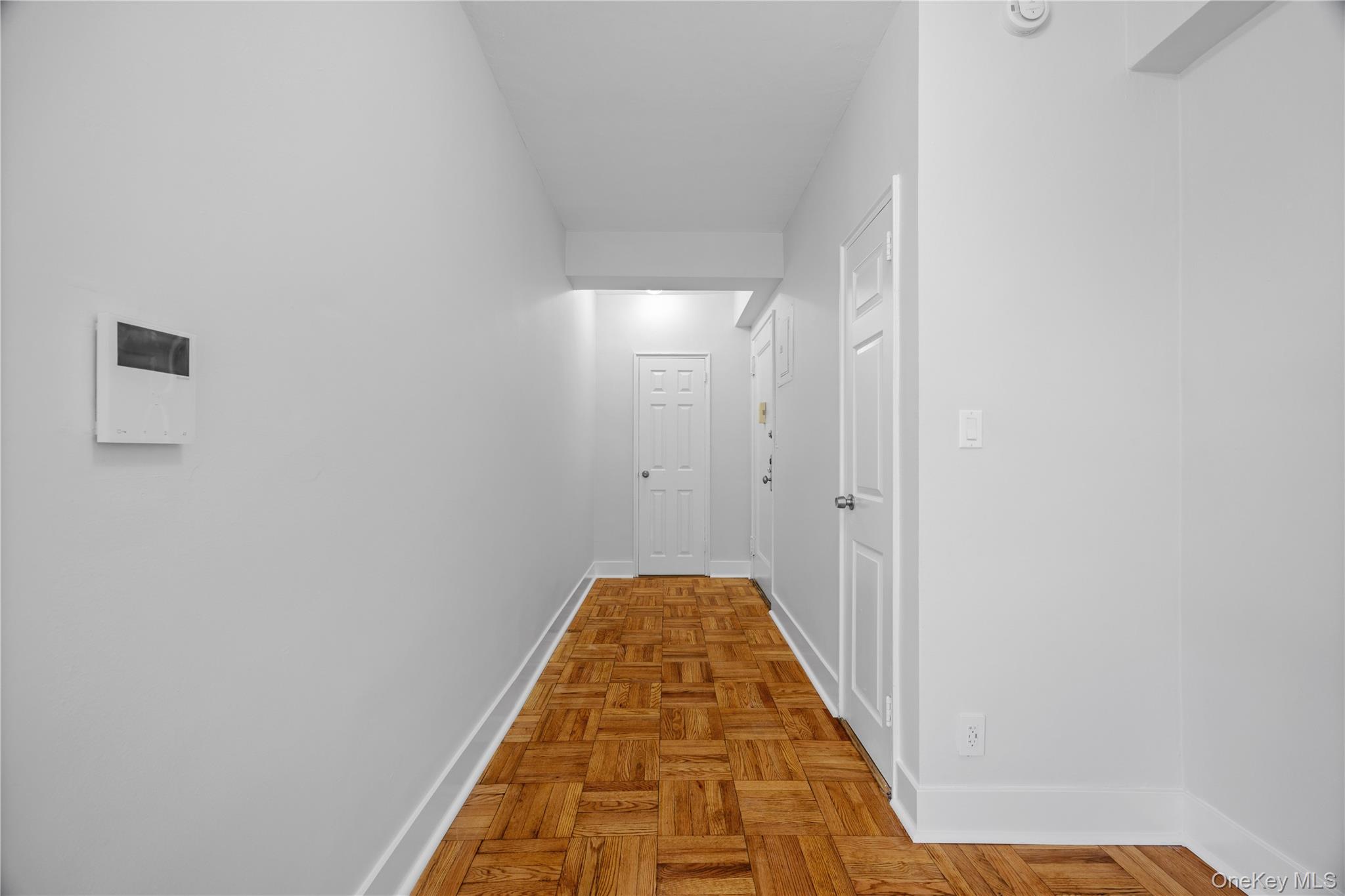 #6 photo, 230 Pelham Road, New Rochelle , NY 10805