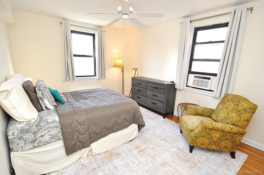 #20 photo, 142 Garth Road, Scarsdale , NY 10583