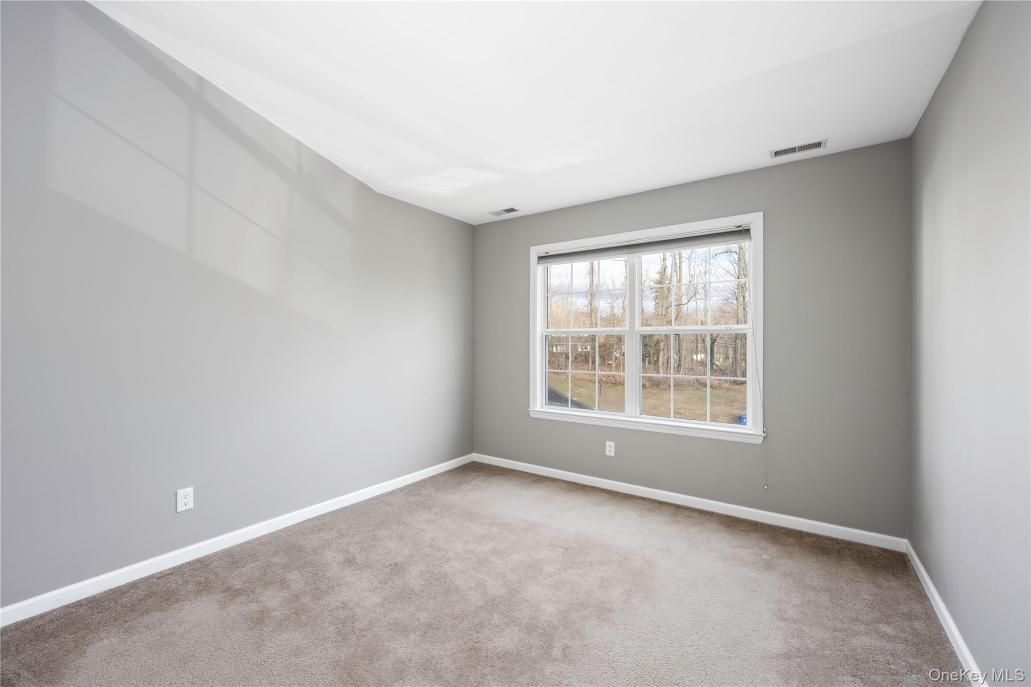 #15 photo, 1476 Iroquois Street, Shrub Oak , NY 10588