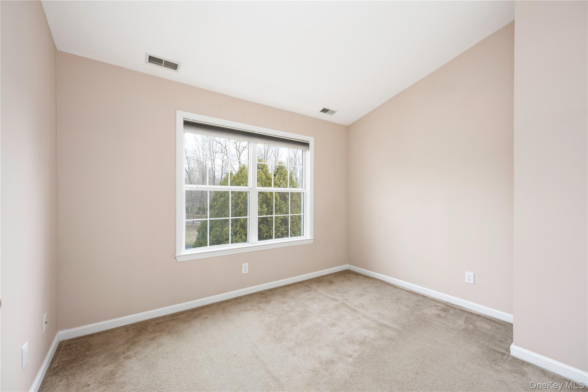 #16 photo, 1476 Iroquois Street, Shrub Oak , NY 10588