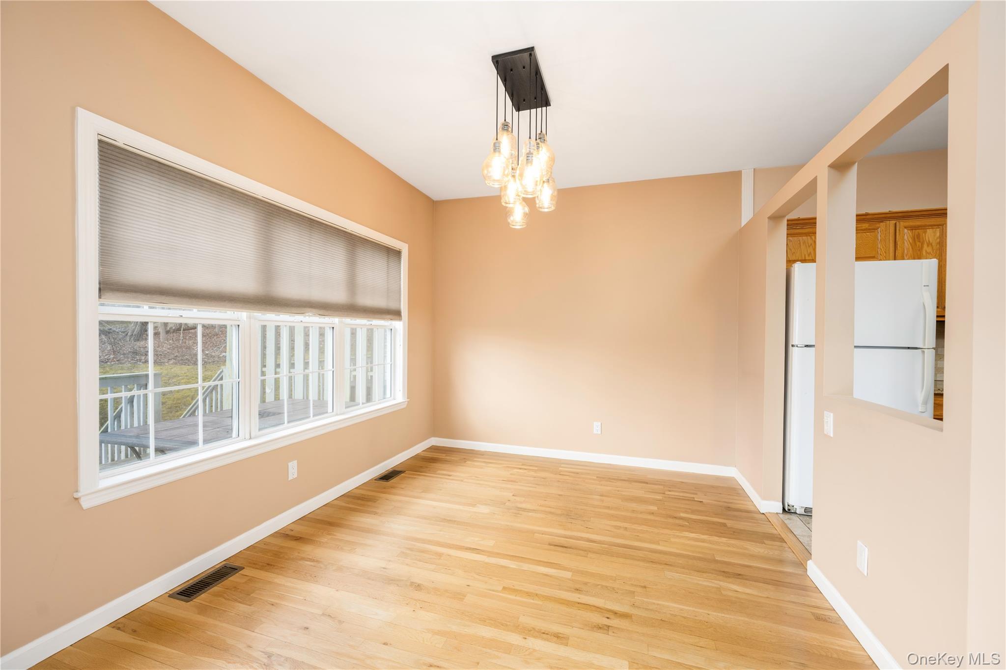 #5 photo, 1476 Iroquois Street, Shrub Oak , NY 10588