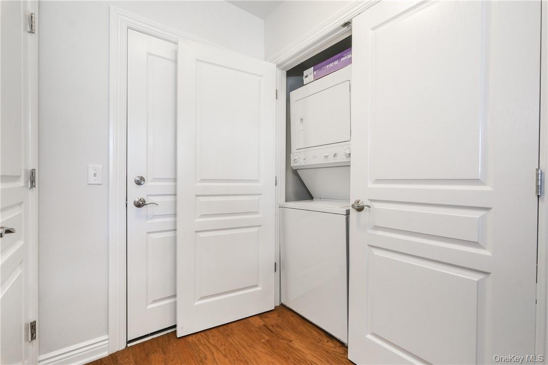 #11 photo, 101 Sheldrake Place, Mamaroneck , NY 10543