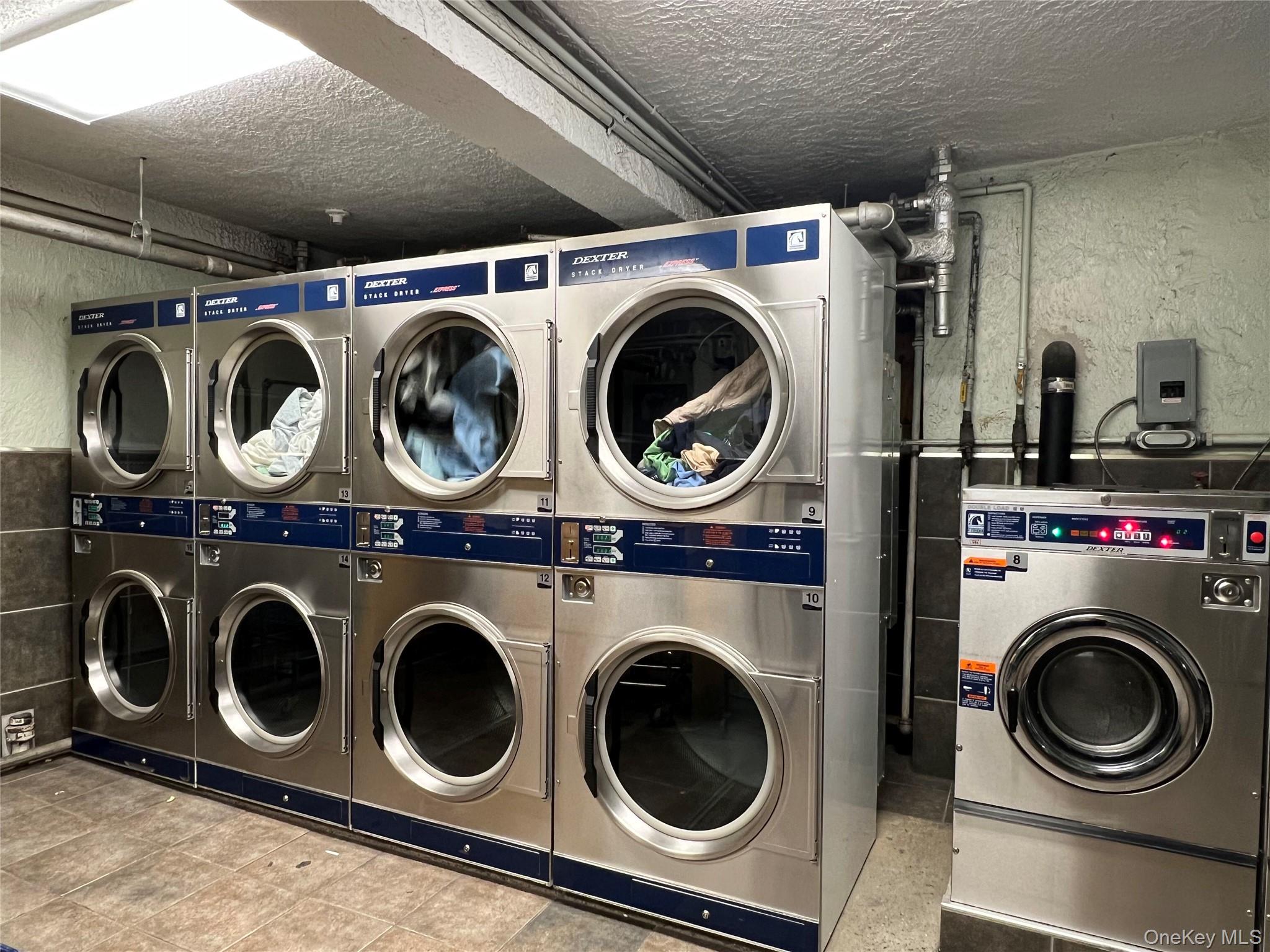 #16 photo, 8009 35th Avenue, Куинс ‖ Jackson Heights , NY 11372