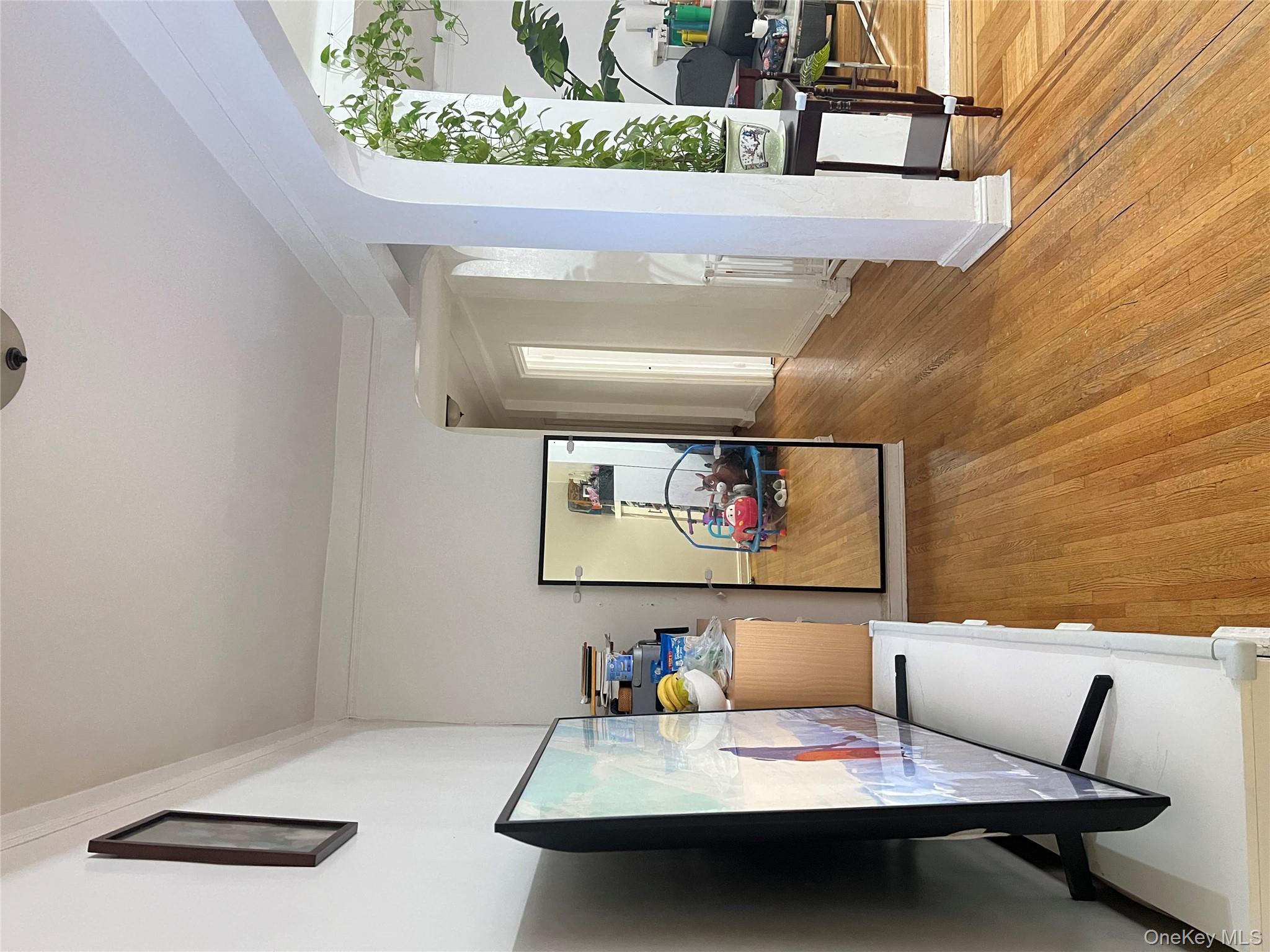 #5 photo, 8009 35th Avenue, クイーンズ区 Jackson Heights , NY 11372