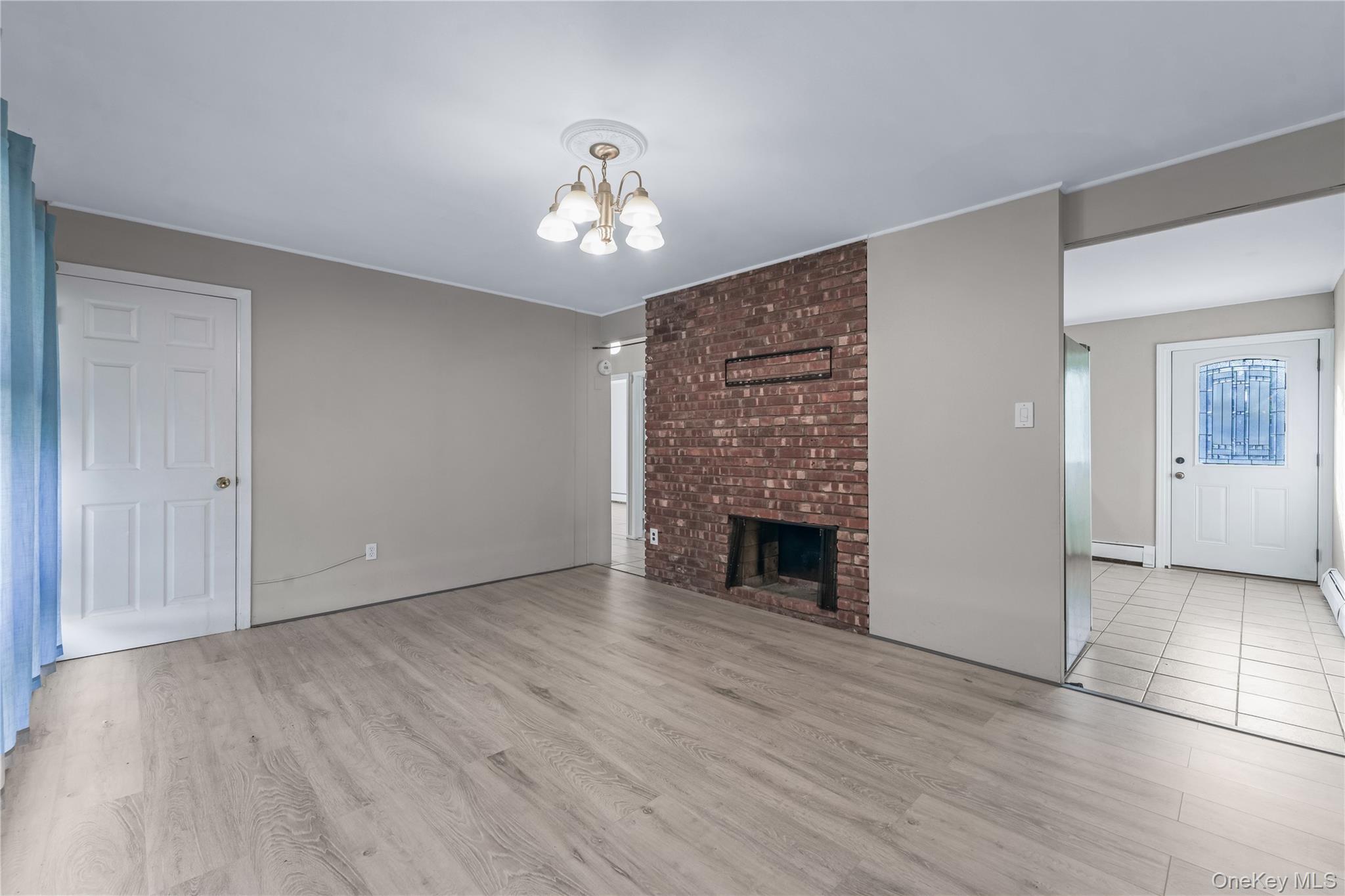 #6 photo, 71 Chimney Lane, Levittown , NY 11756