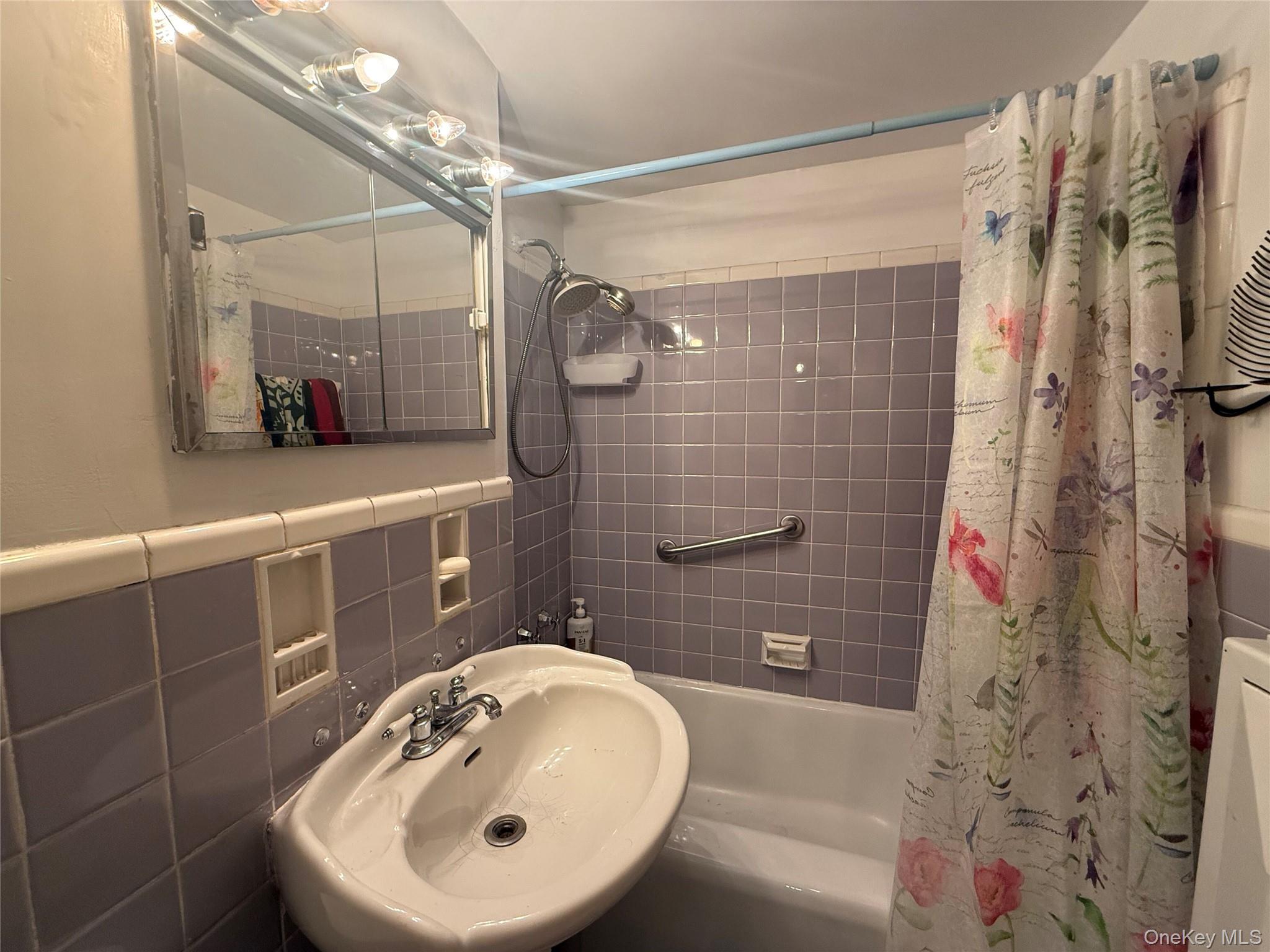 #7 photo, 97-40 62 Drive, Rego Park , NY 11374