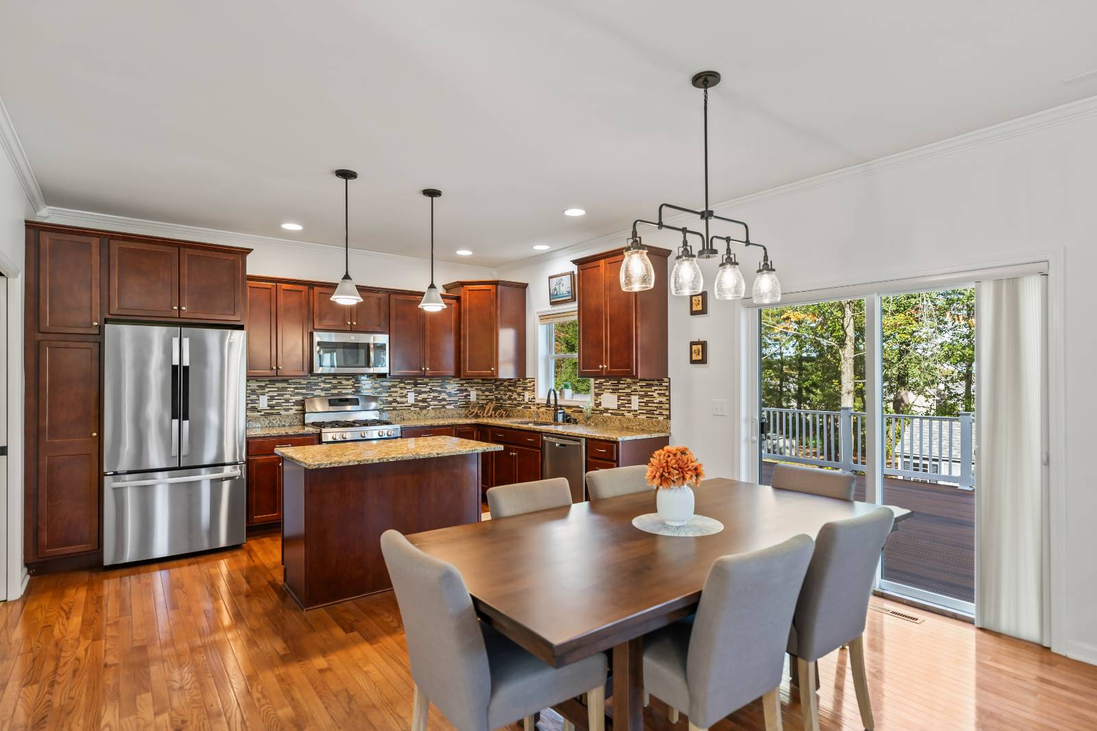 #15 photo, 19 Ridgewood Dr, Mechanicville , NY 12118