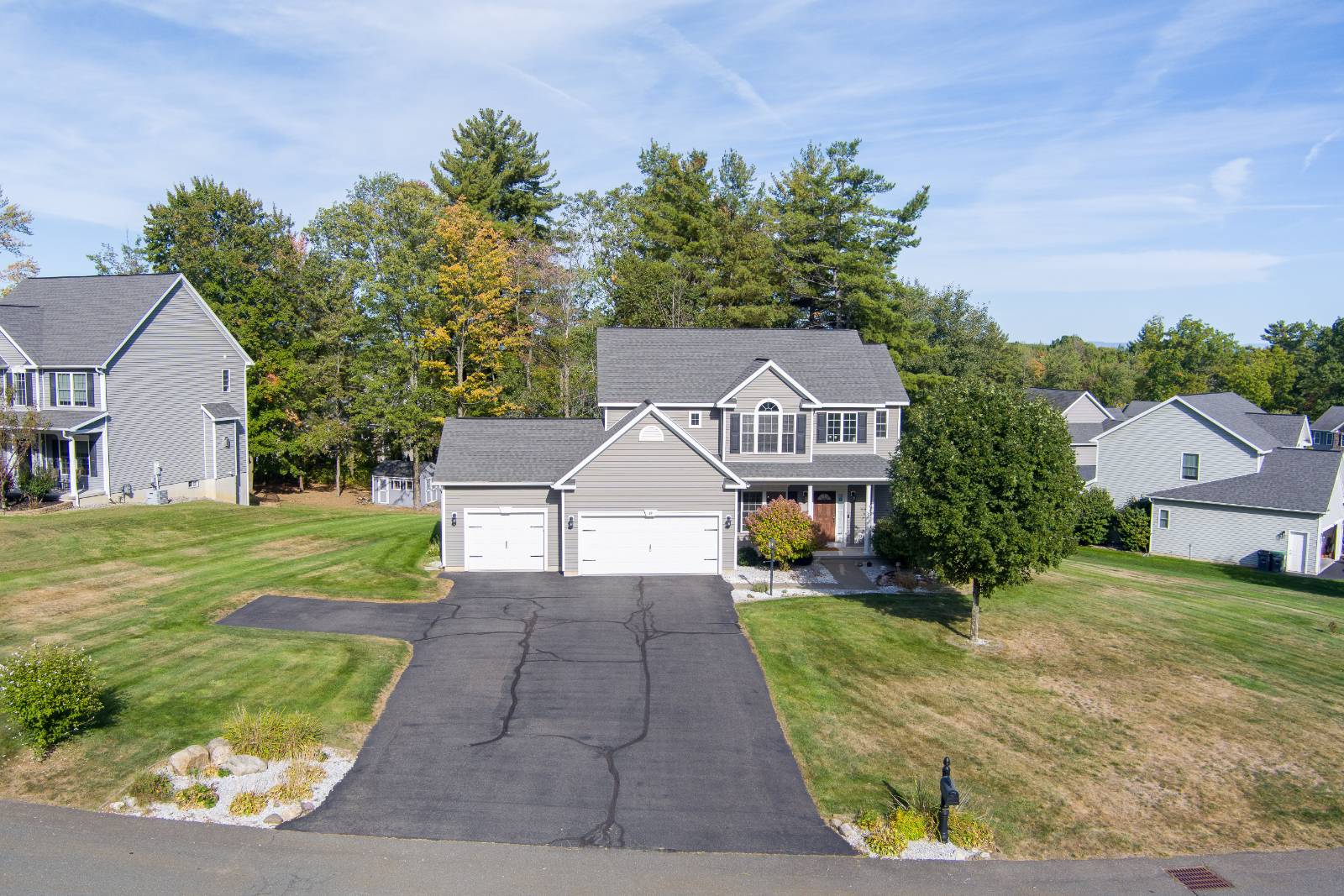 #53 photo, 19 Ridgewood Dr, Mechanicville , NY 12118