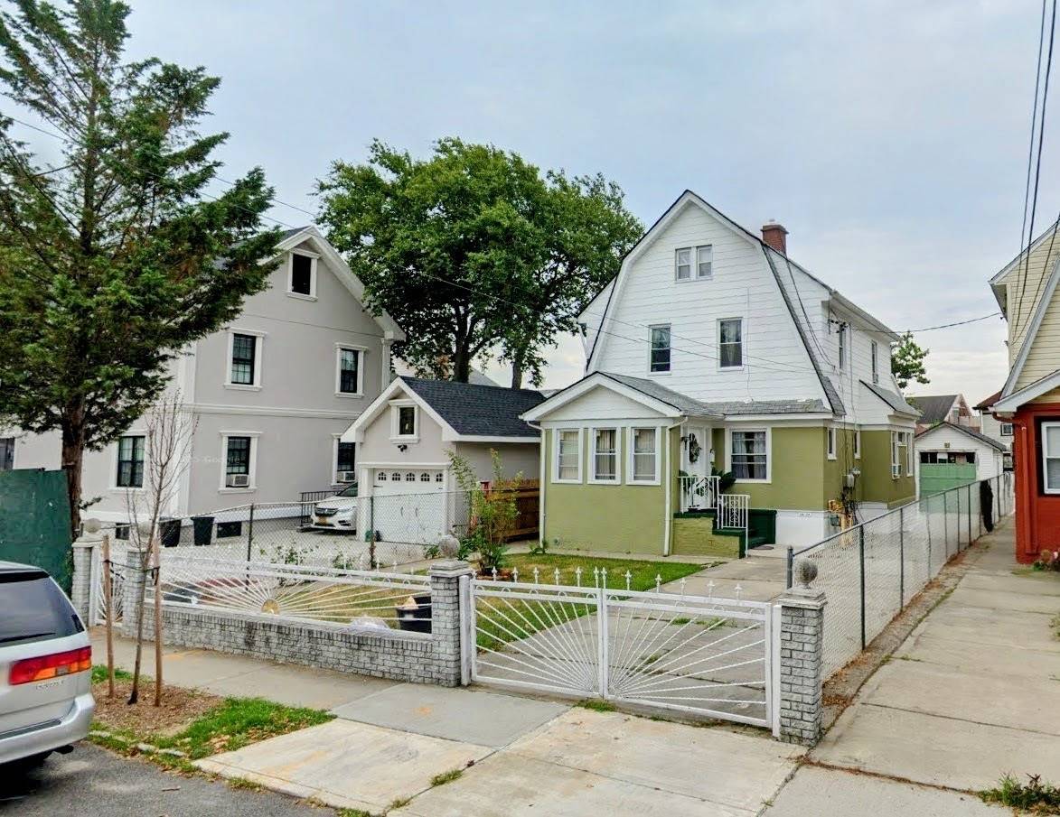 #1 photo, 19624 90th Ave, クイーンズ区 Hollis , NY 11423