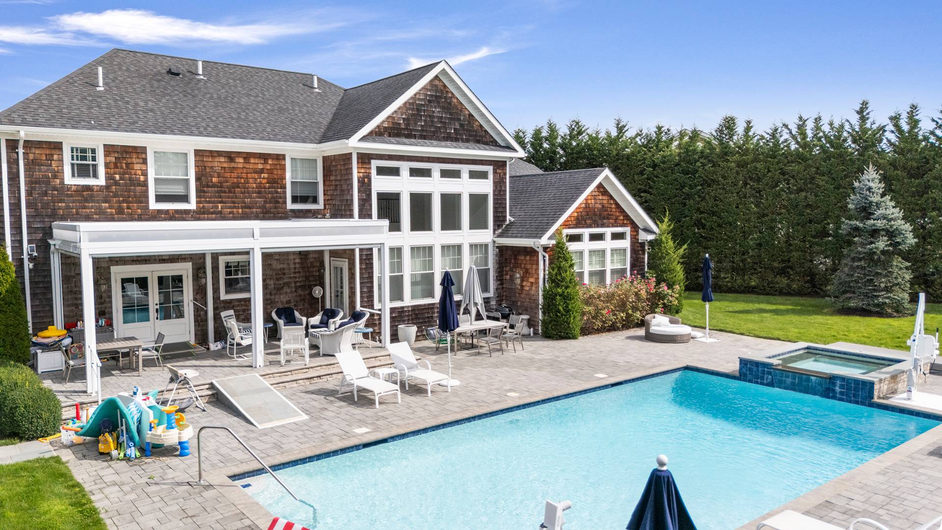 #29 photo, 4 Spring Lane, サフォーク郡 Southampton , NY 11968