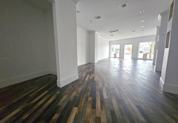 #4 photo, 77 Jobs Lane, Southampton , NY 11968