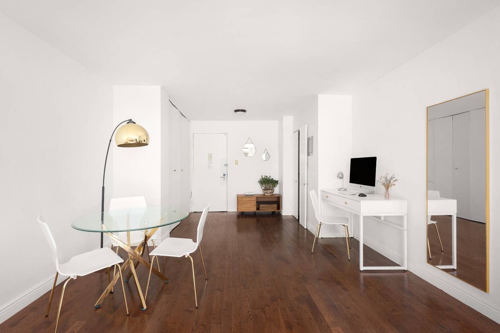 #2 photo, 444 E 75th St., #8F, マンハッタン New York , NY 10021