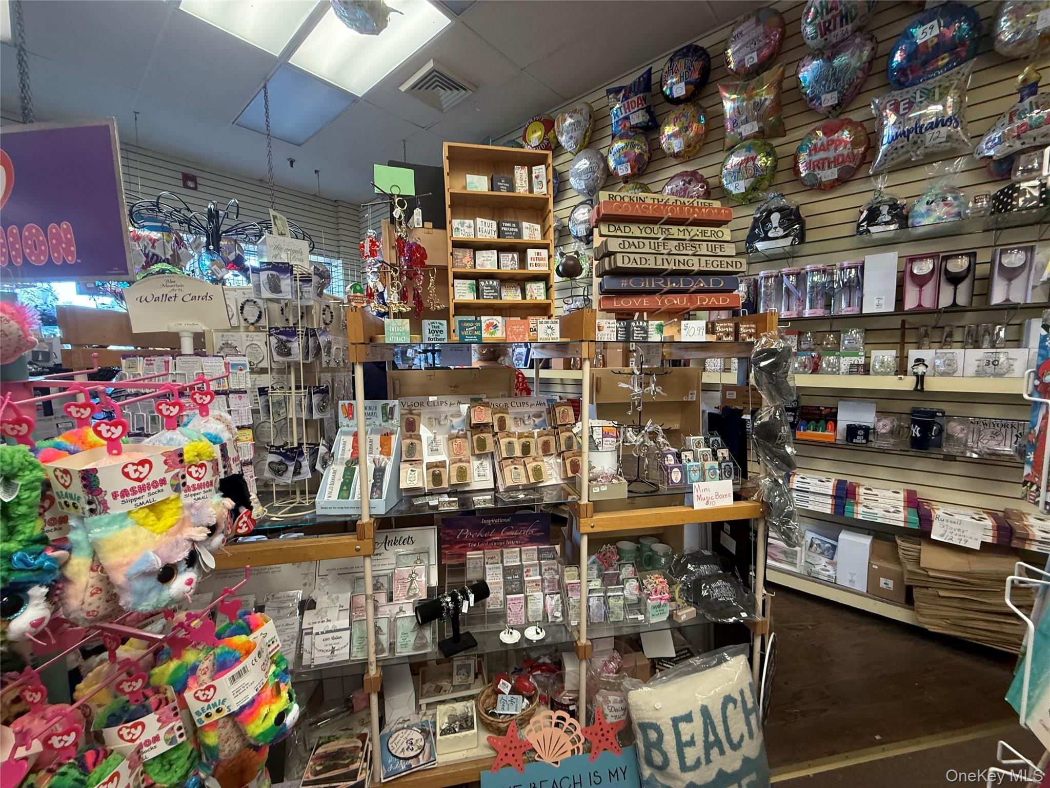 #6 photo, 193 Atlantic, ナッソー郡 Freeport , NY 11520