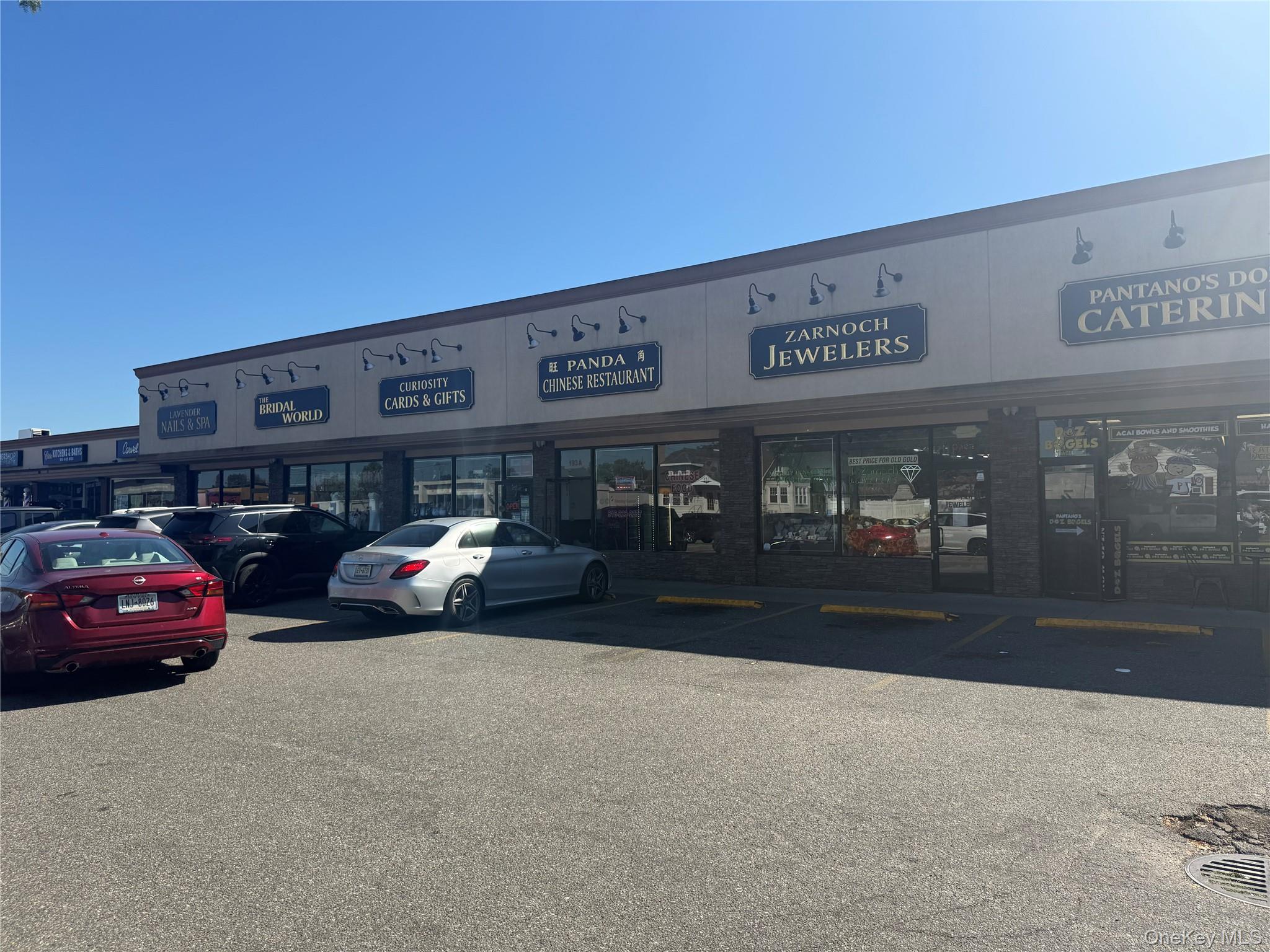 #8 photo, 193 Atlantic, ナッソー郡 Freeport , NY 11520