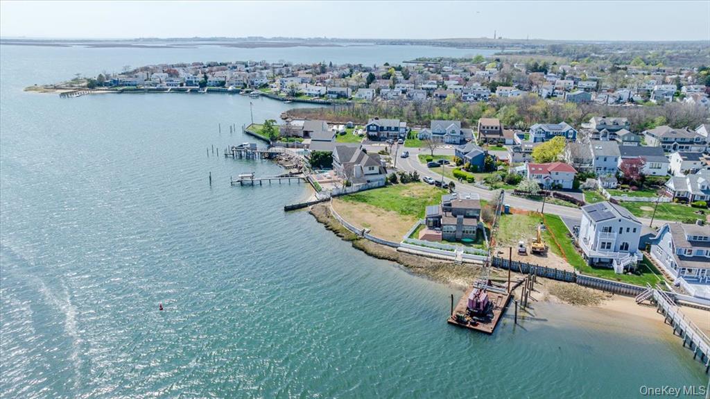 #8 photo, 3505 Bay Front Drive, Baldwin Harbor , NY 11510