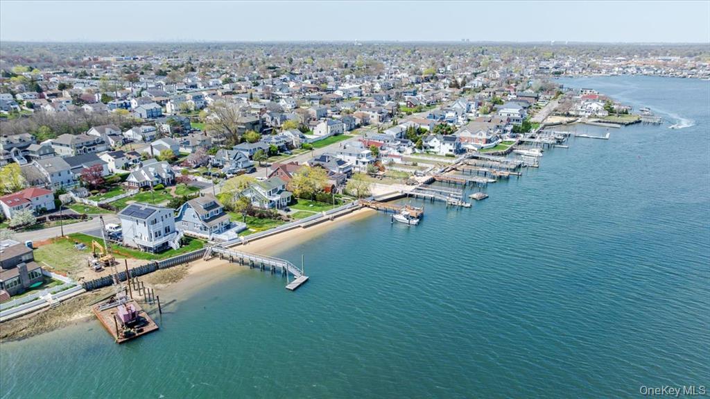 #9 photo, 3505 Bay Front Drive, Baldwin Harbor , NY 11510