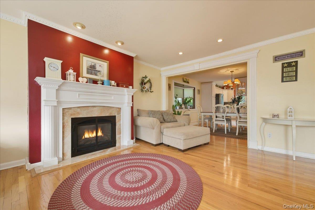 #11 photo, 3405 Lufberry Avenue, ナッソー郡 Wantagh , NY 11793