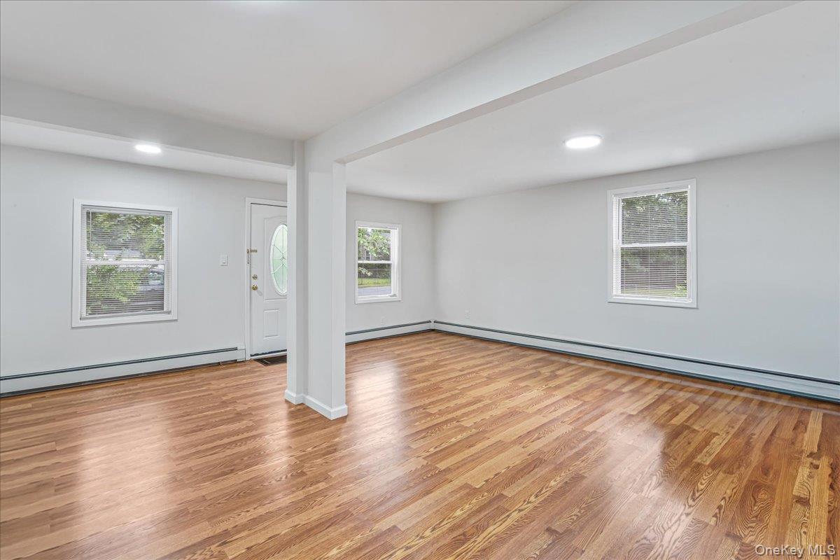 #2 photo, 5 Sycamore Street, Centereach , NY 11720