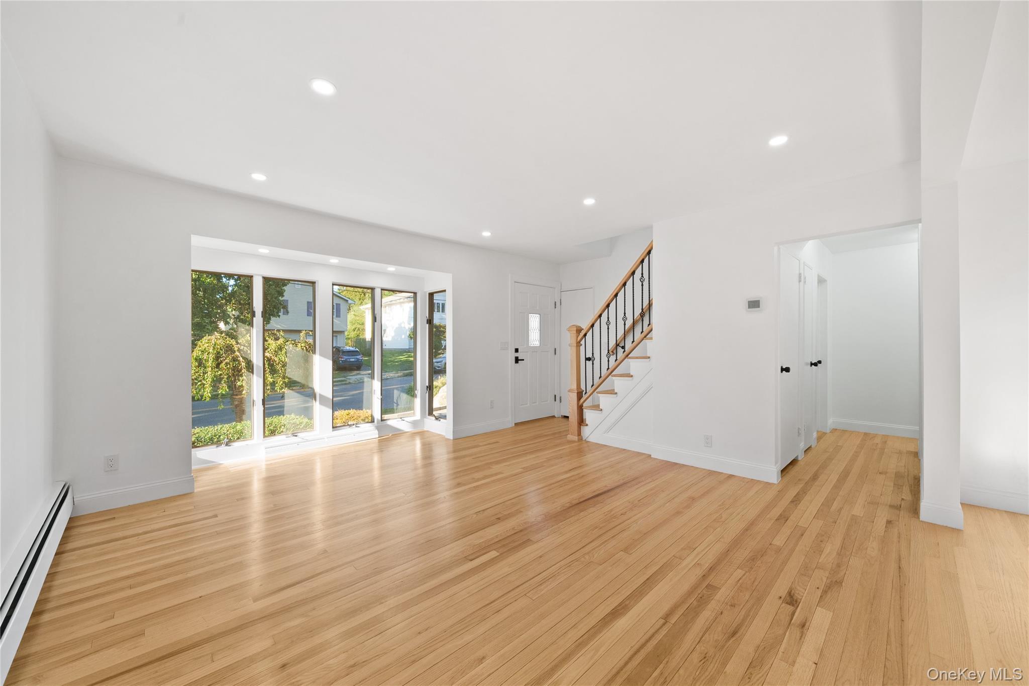 #6 photo, 53 E 13th Street, Huntington Station , NY 11746