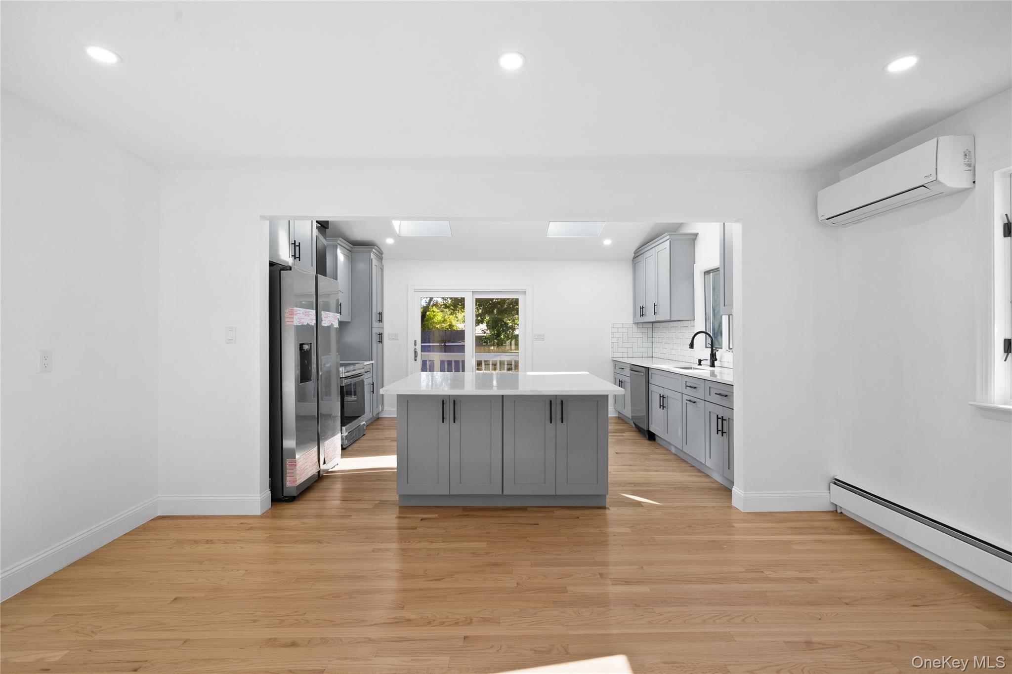 #9 photo, 53 E 13th Street, Huntington Station , NY 11746