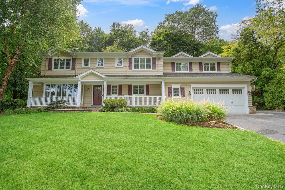 #1 photo, 330 Chestnut Drive, ナッソー郡 East Hills , NY 11576