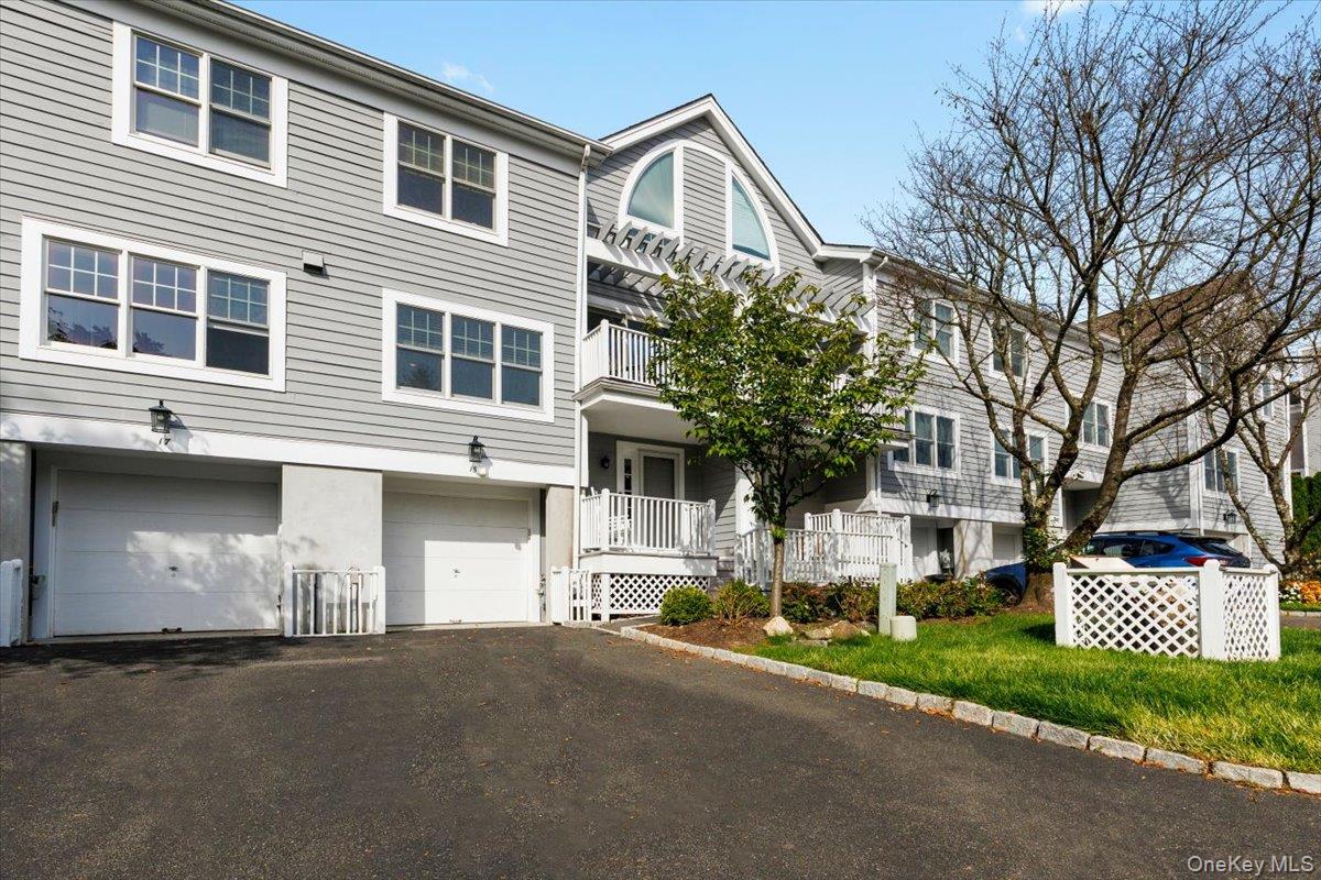 #1 photo, 15 Brookridge Court, Rye Brook , NY 10573