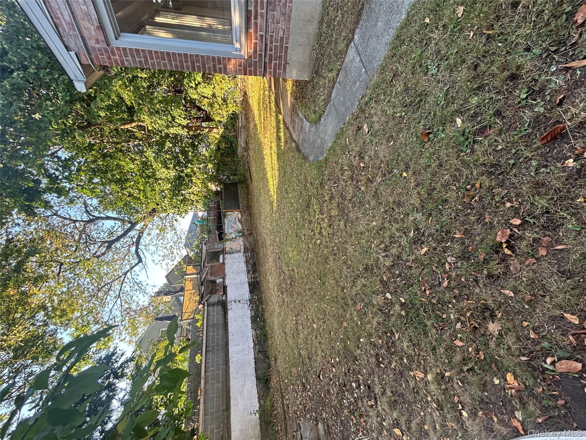 #2 photo, 141 Sterling Avenue, Yonkers , NY 10704