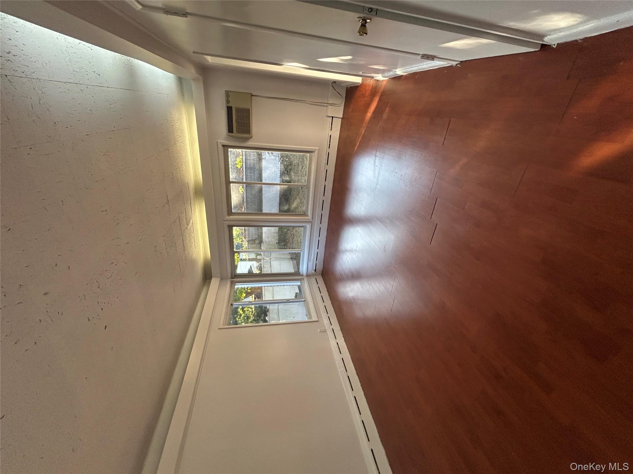 #9 photo, 141 Sterling Avenue, Yonkers , NY 10704