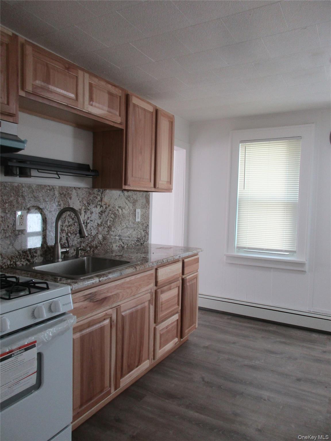 #20 photo, 304-306 Roosa Gap Road, Bloomingburg , NY 12721