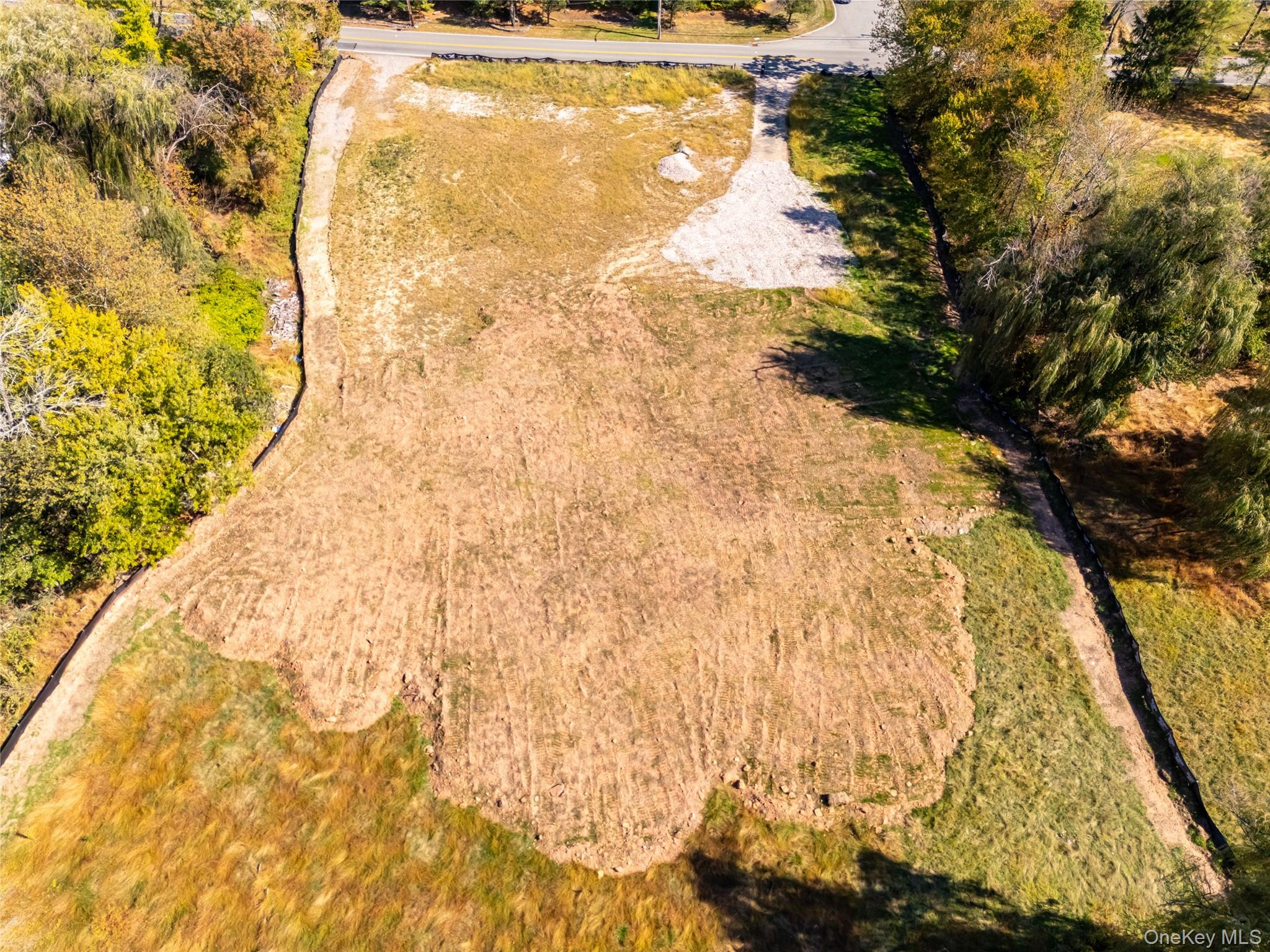 #18 photo, 192 Strawtown Road, New City , NY 10956