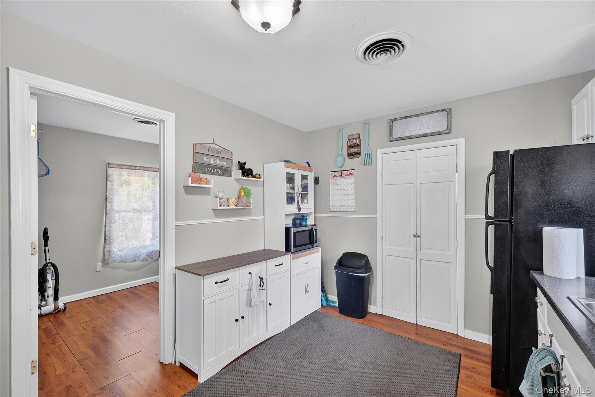 #11 photo, 27 Peckham Road, Poughkeepsie , NY 12603