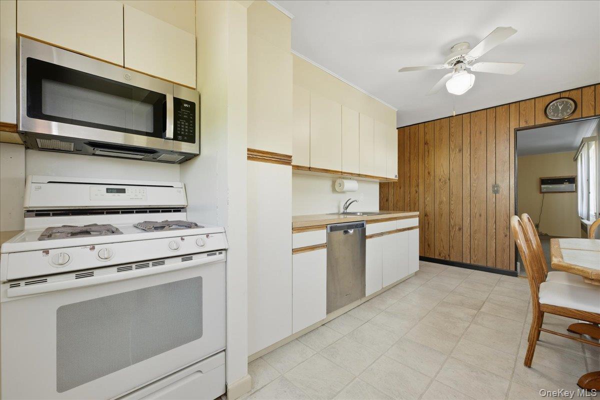 #10 photo, 2846 Walter Road, ナッソー郡 Wantagh , NY 11793