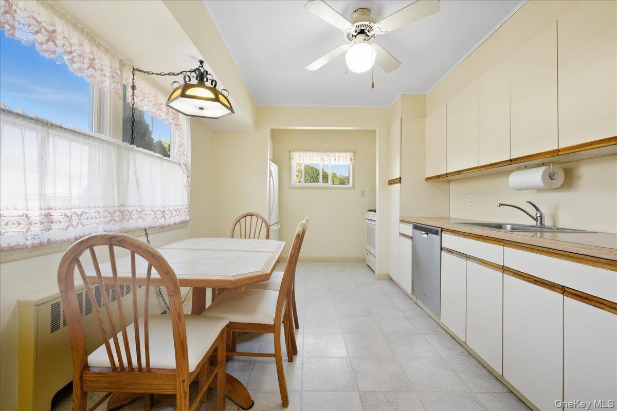 #8 photo, 2846 Walter Road, ナッソー郡 Wantagh , NY 11793