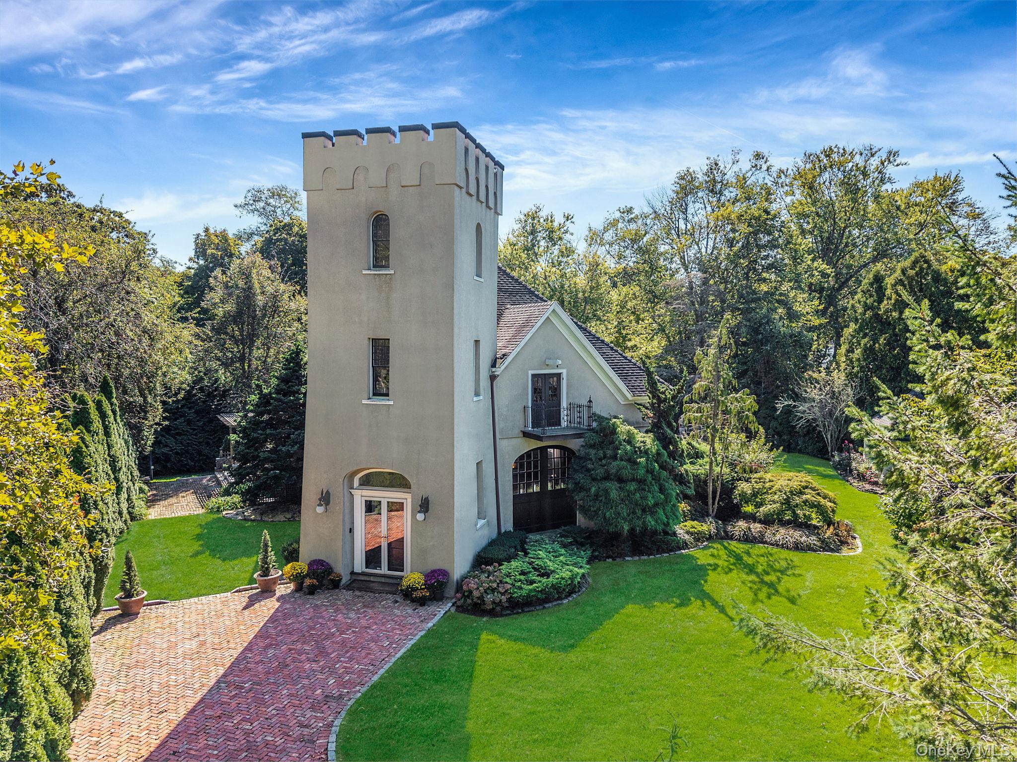 #1 photo, 50 O'Connell Court, Great River , NY 11739