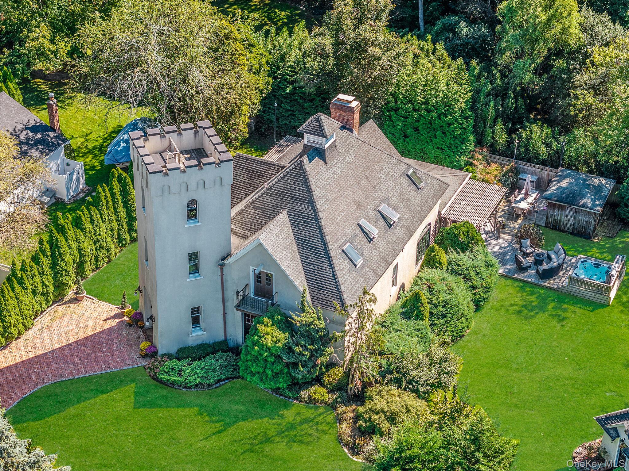 #2 photo, 50 O'Connell Court, Great River , NY 11739