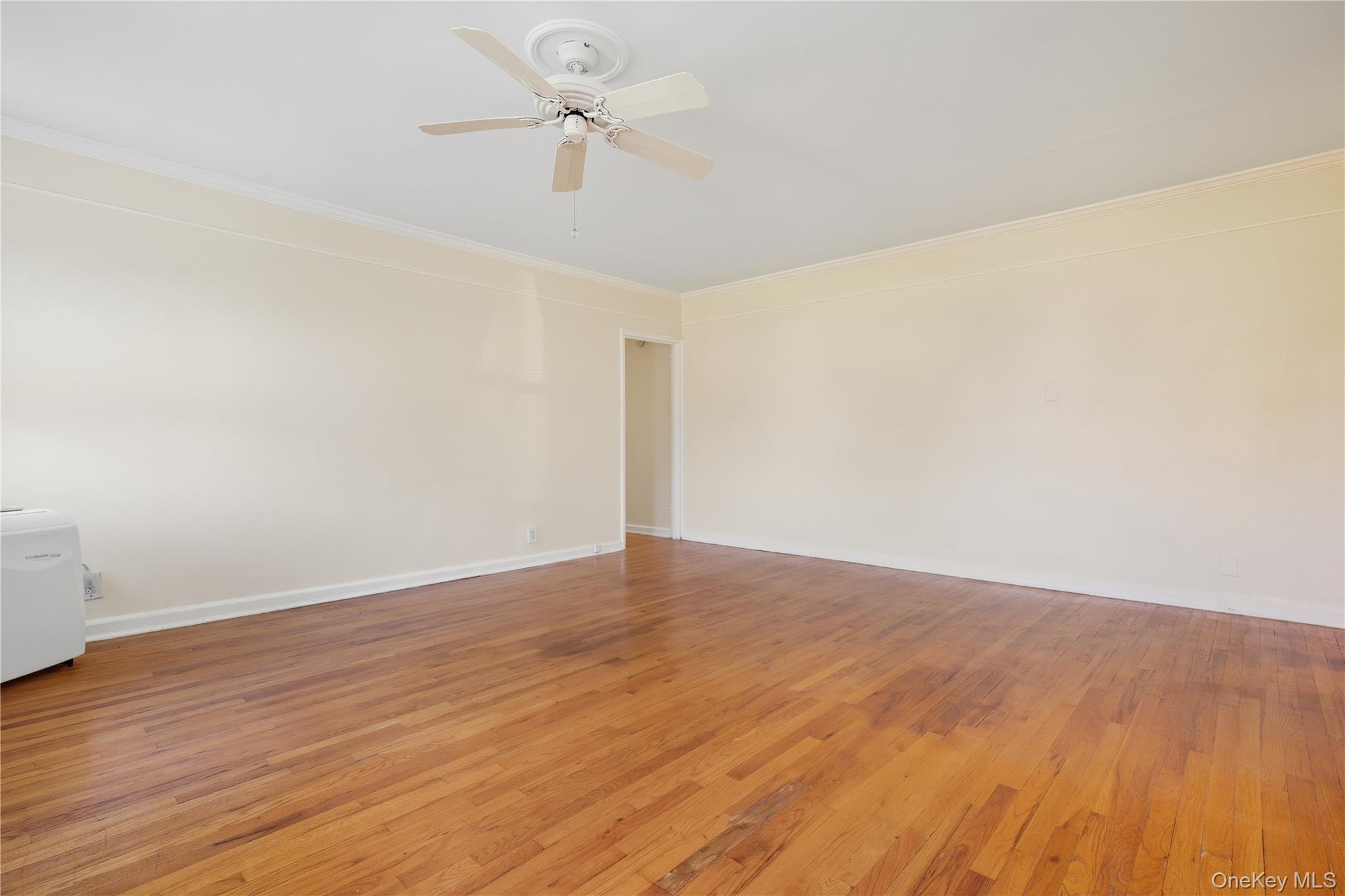 #9 photo, 1 Jefferson Avenue, ナッソー郡 Rockville Centre , NY 11570